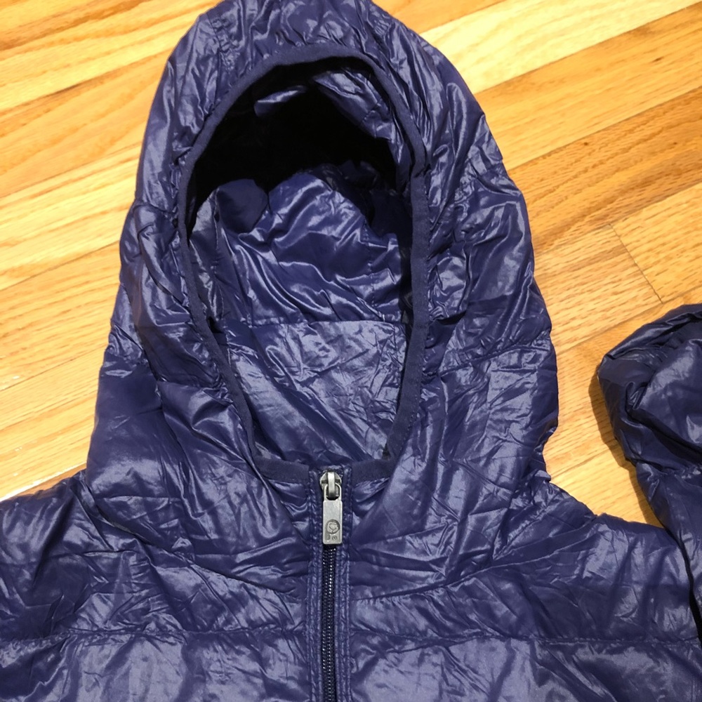 Light Weight Portable Down Jacket - image 2